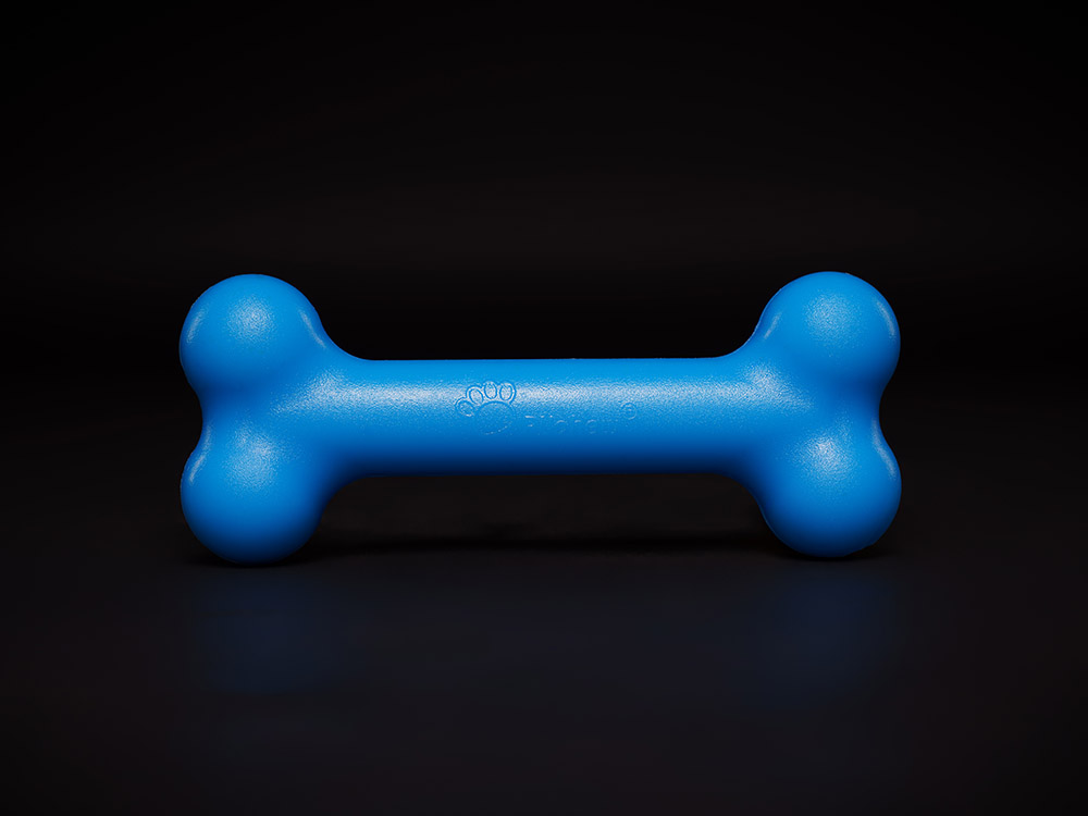 Puchew L Kauknochen blau / Bacon